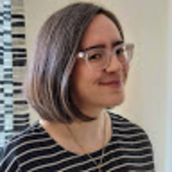 Meet your Posher, Suzanne - Picture 1 of 1